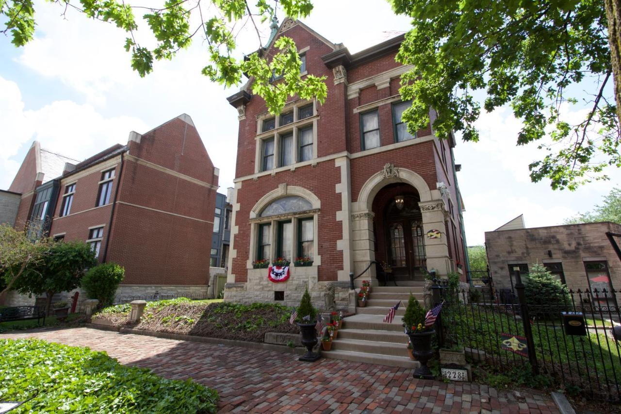 Mansion On The Mile B&B Indianapolis Exteriör bild