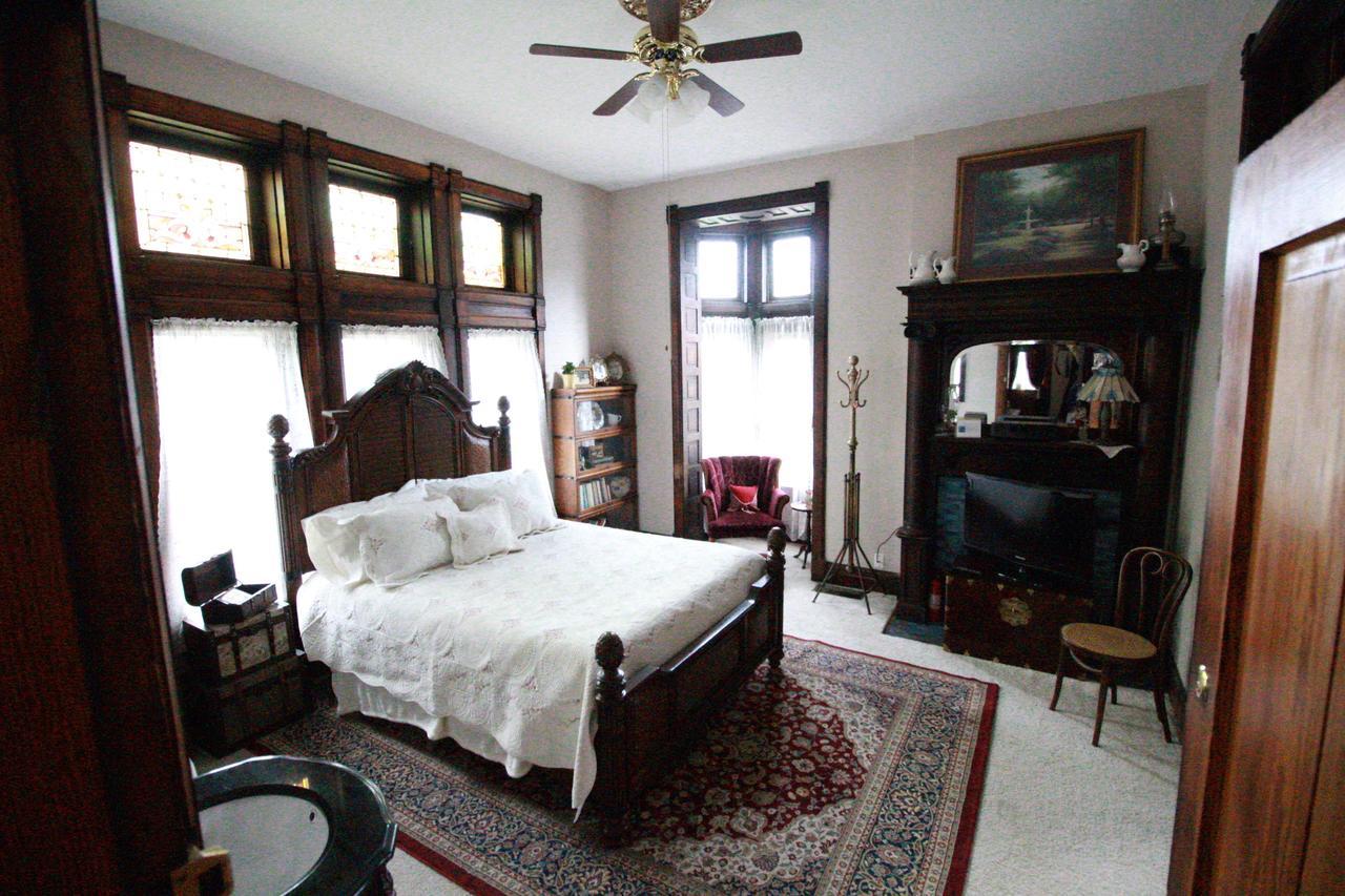 Mansion On The Mile B&B Indianapolis Exteriör bild